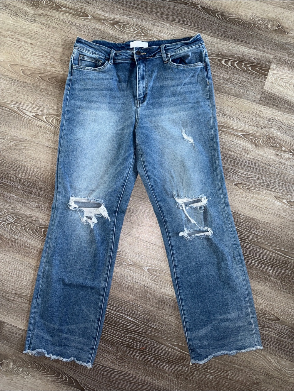VERVET by Flying Monkey Distressed Straight Leg Jeans 32 Medium Wash Raw Hem